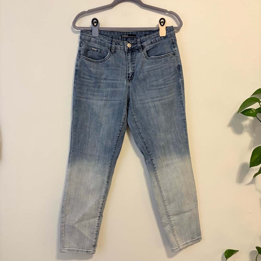 FDJ Olivia ombré jeans women's 6 edgy boho medium wash to light pretty!